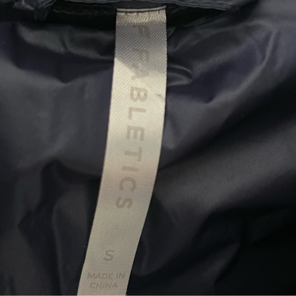 Fabletics Elliot Packable Puffer Vest - Picture 12 of 15